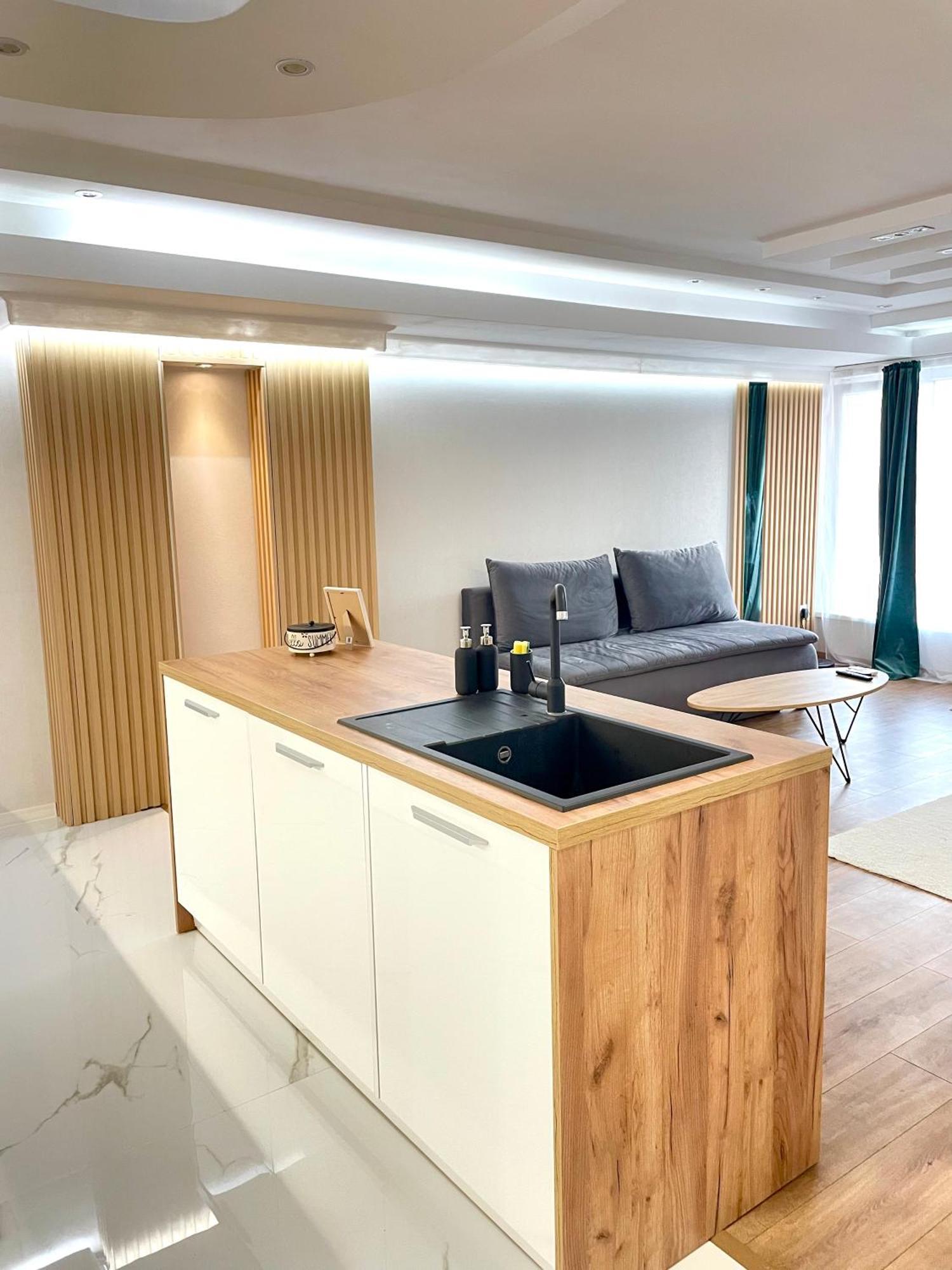 Sea Breeze Apartment 바르나 외부 사진